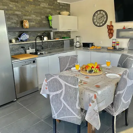 Casa Palhaco * Αλμπουφέιρα